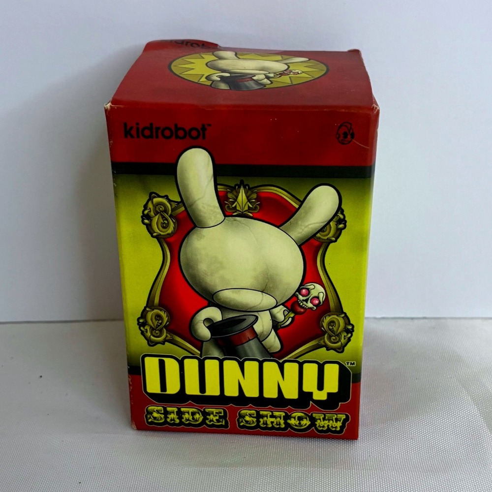 Kidrobot Dunny Side Show Blind Box Collectible Vinyl Figure Art Toy SEALED NEW